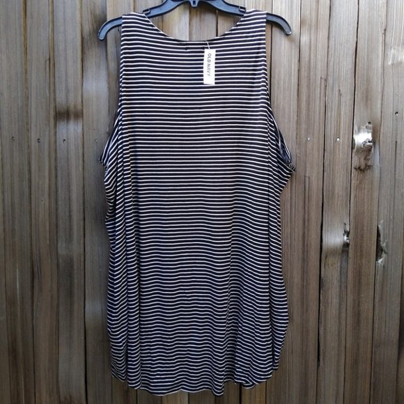 Old Navy Black & White Striped V-Neck Tank Top Criss-Cross Front Size 4X Plus NW - Picture 5 of 8